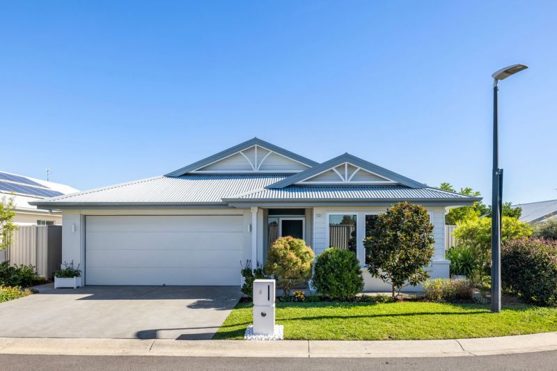 Live the Lifestyle You Deserve - Modern Three-bedroom Villa