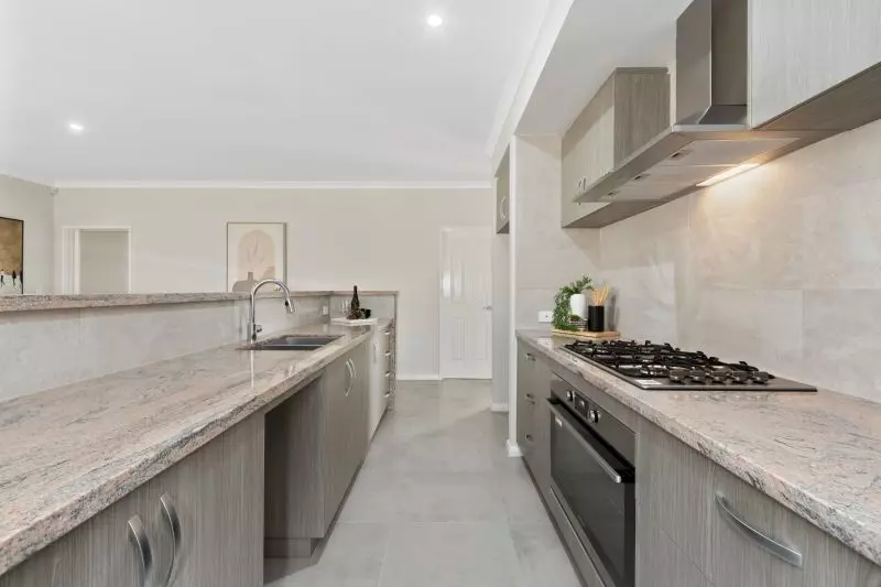 Fabulous Brand New Family Home!