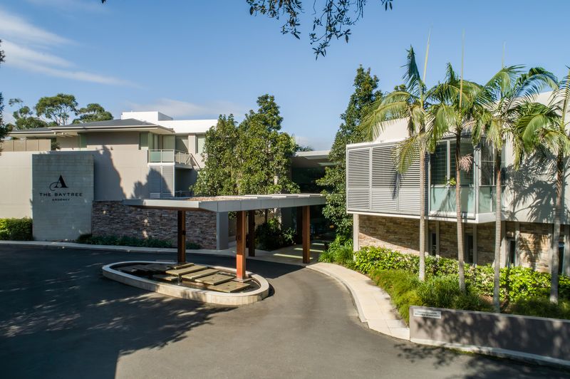 Stylish North-Facing Apartment in Premier Location