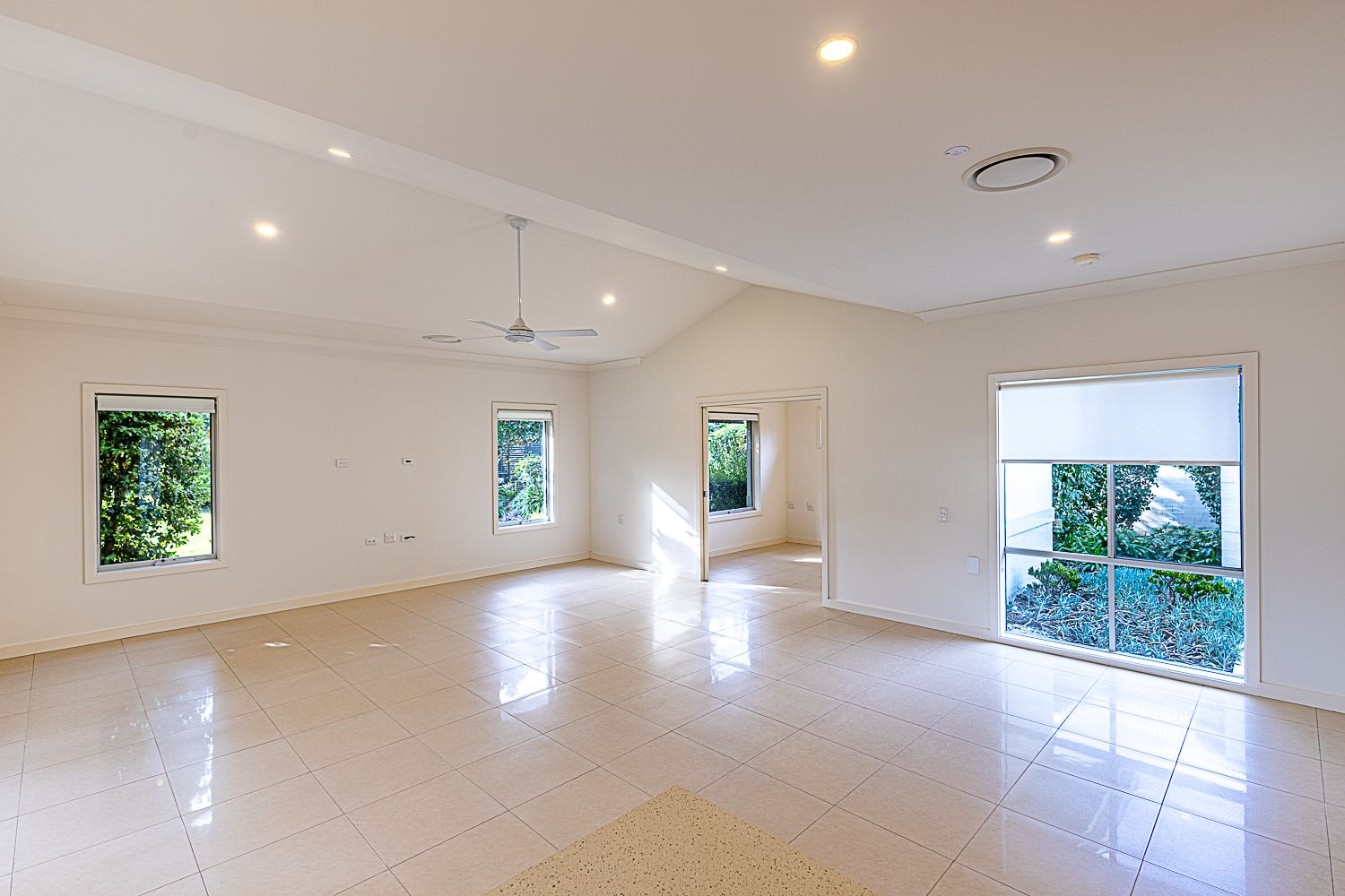 Cezanne II- by Palm Lake Resort Tea Gardens