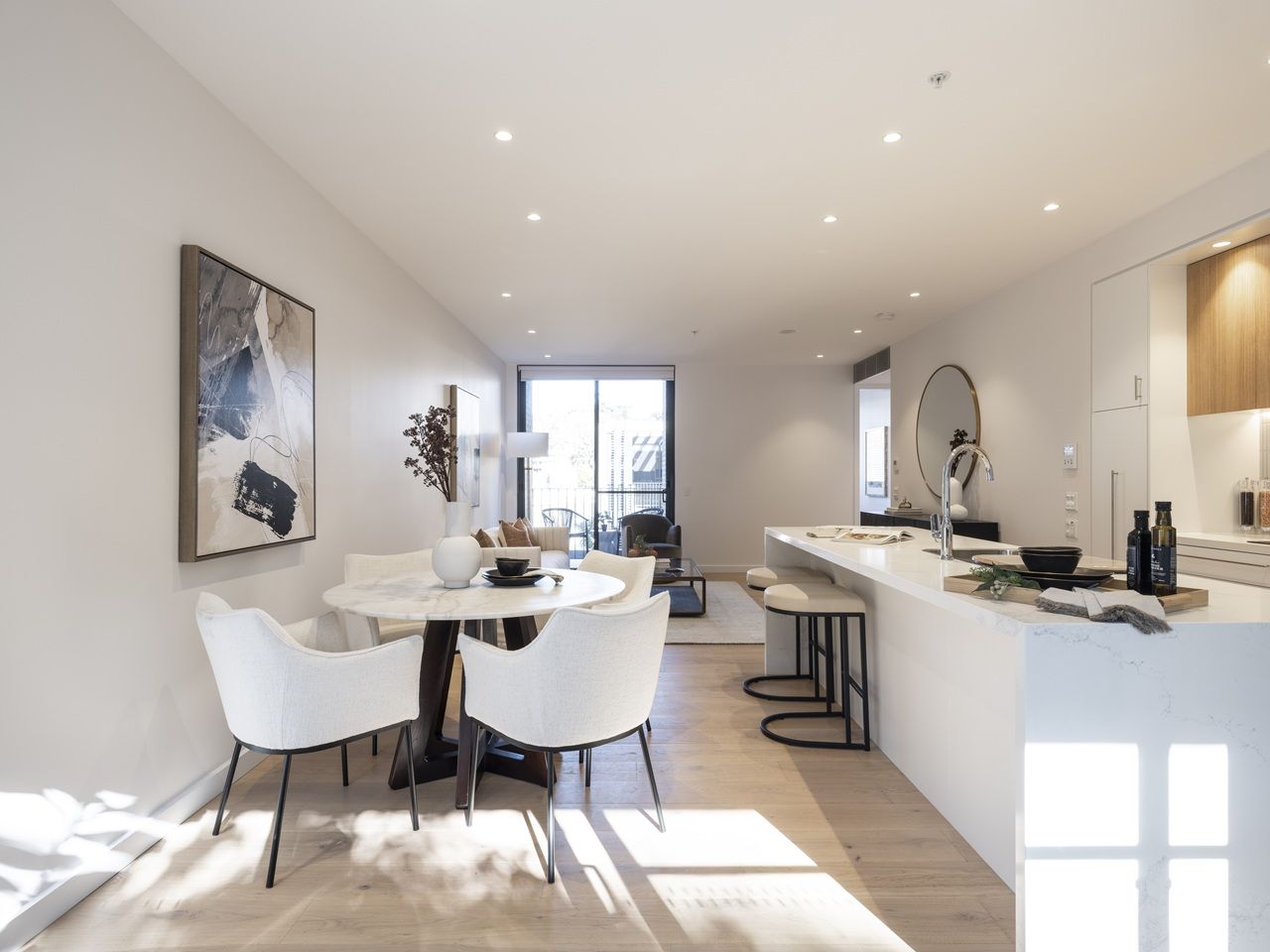 Private Tree Lined Courtyard