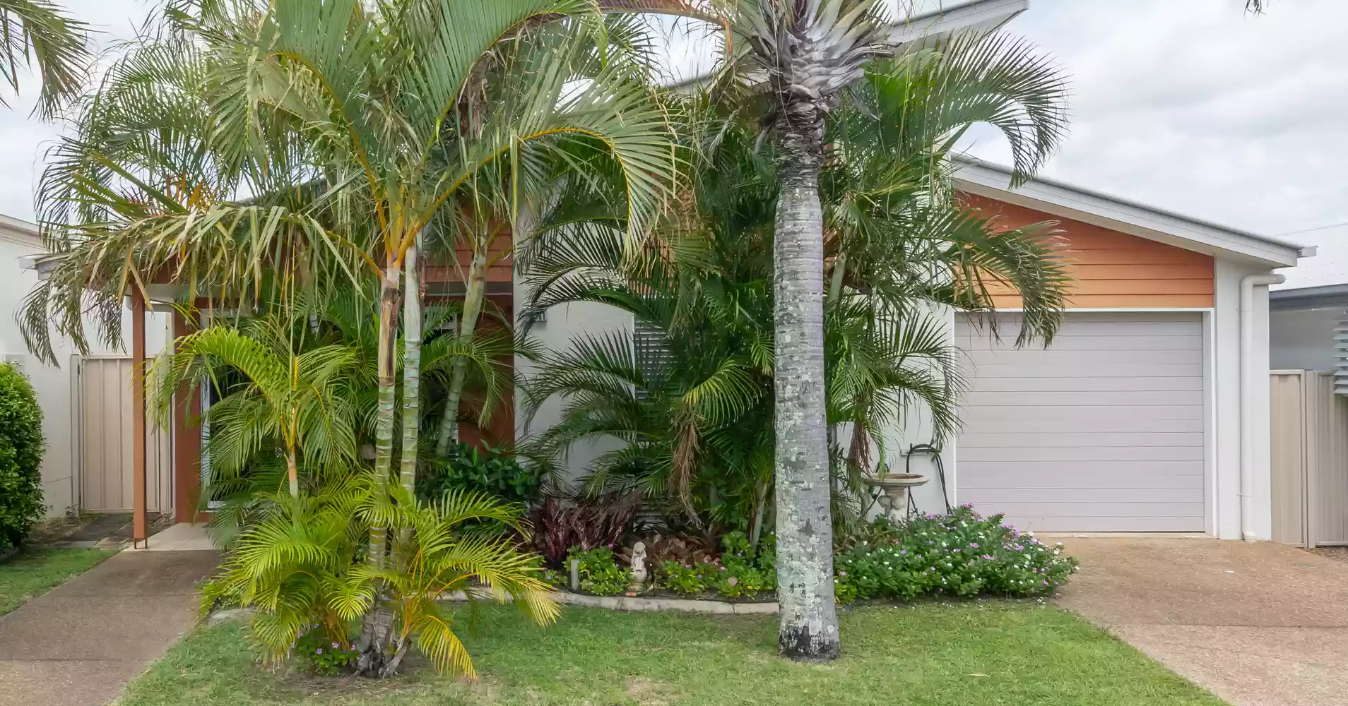 Charming Lifestyle Living