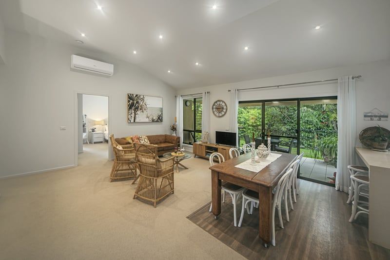 Perfect Entertainer with Bush Outlook and Private Garden