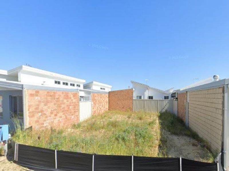 Build your dream home and have convenience nearby!