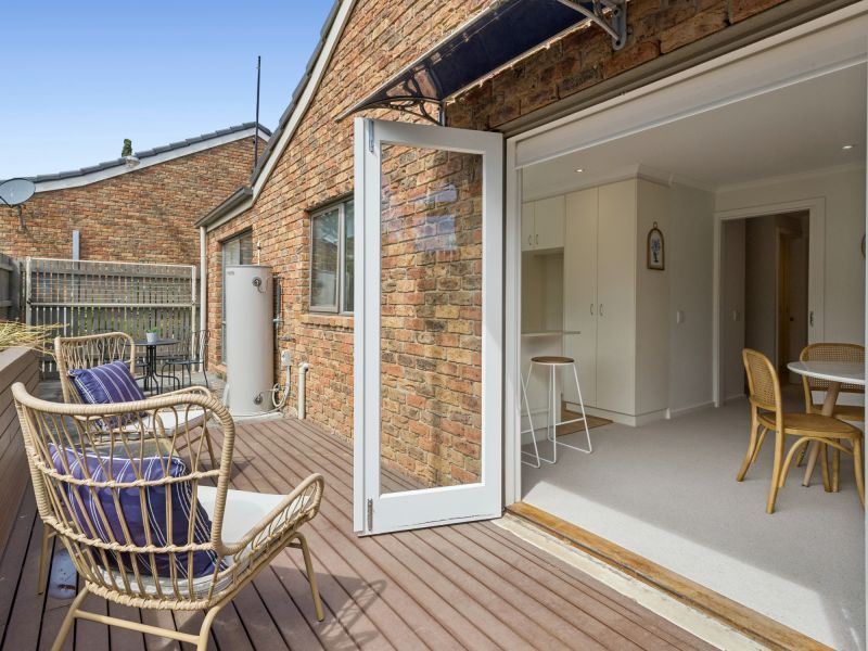 UNDER OFFER