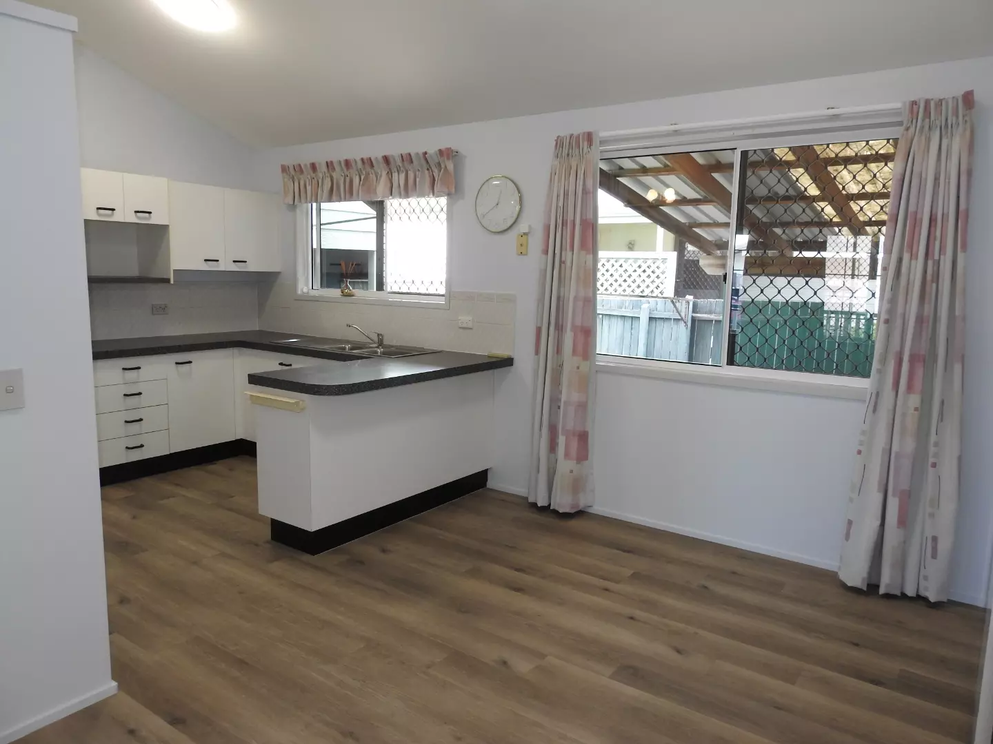 Great street appeal in Palm Lake Resort Bethania