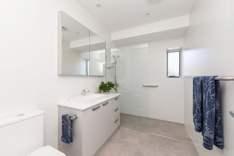 Luxurious Living with Breathtaking Golf Course Views