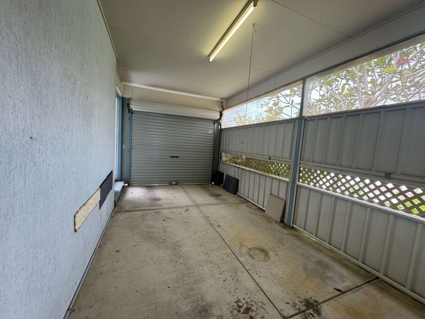 OVER 50'S LIFESTYLE LIVING - GATED COMPLEX