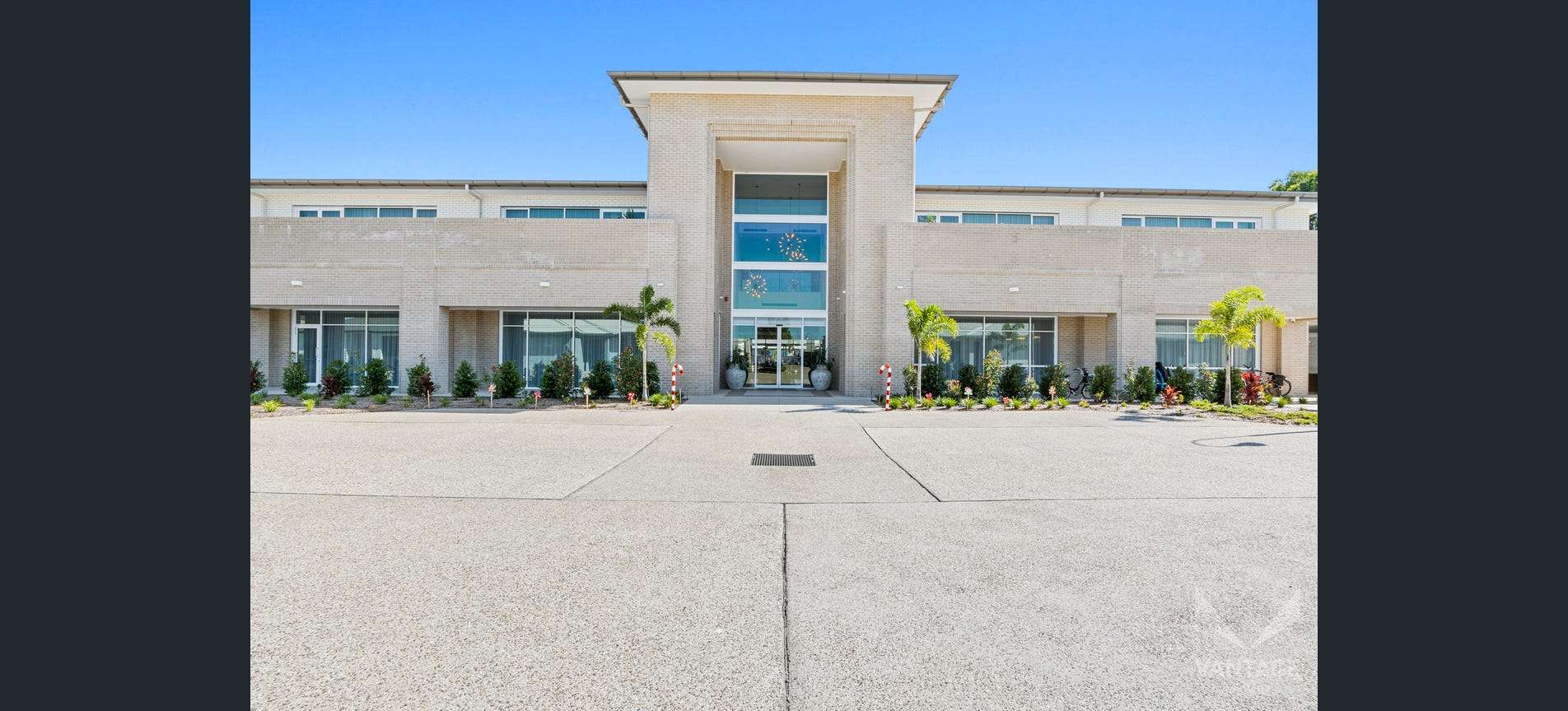 Discover the Lifestyle You Deserve at Vantage Logan Village Green