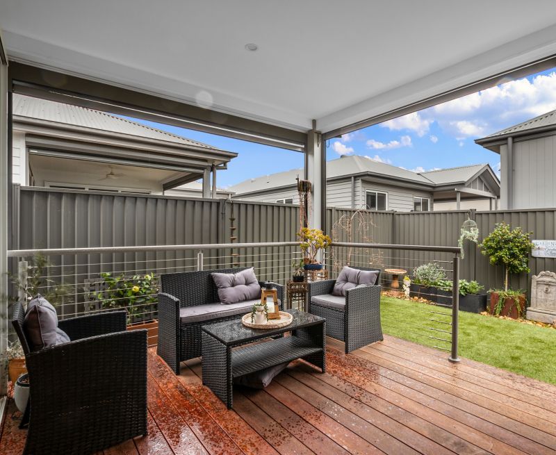 23 Columbus Circuit - Established Tasman Gable