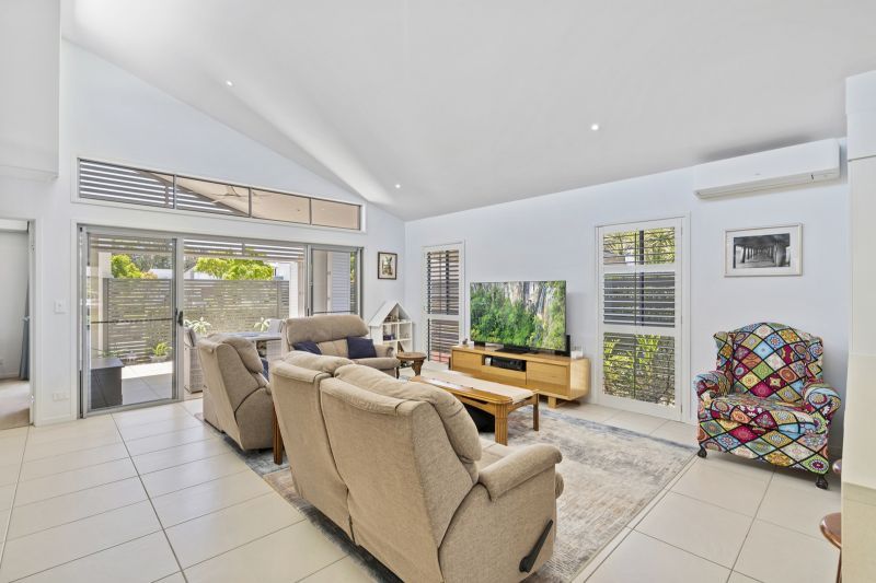 Site 163 - Established Atoll