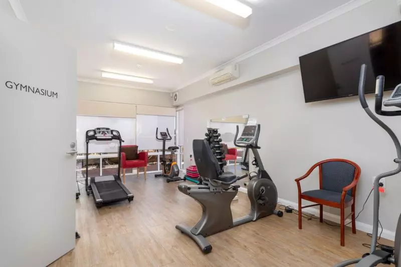 Elevated Living with a Bright Northerly Aspect