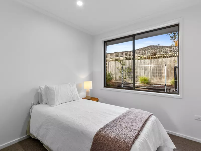 Stylishly Refreshed Unit with Courtyard in Top Location