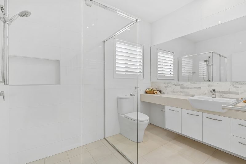 Site 230 - Established Peregrine