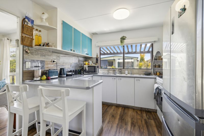 Hidden Coastal Paradise!