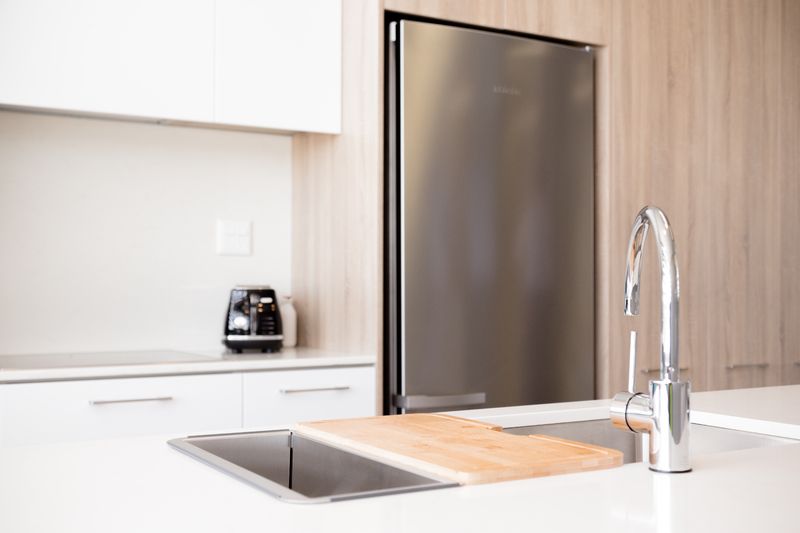 Spacious Ground-Floor Apartment with Two Outdoor Living Spaces