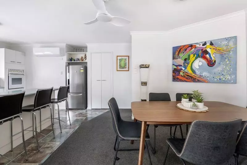 Move in Ready 2-bedroom home!