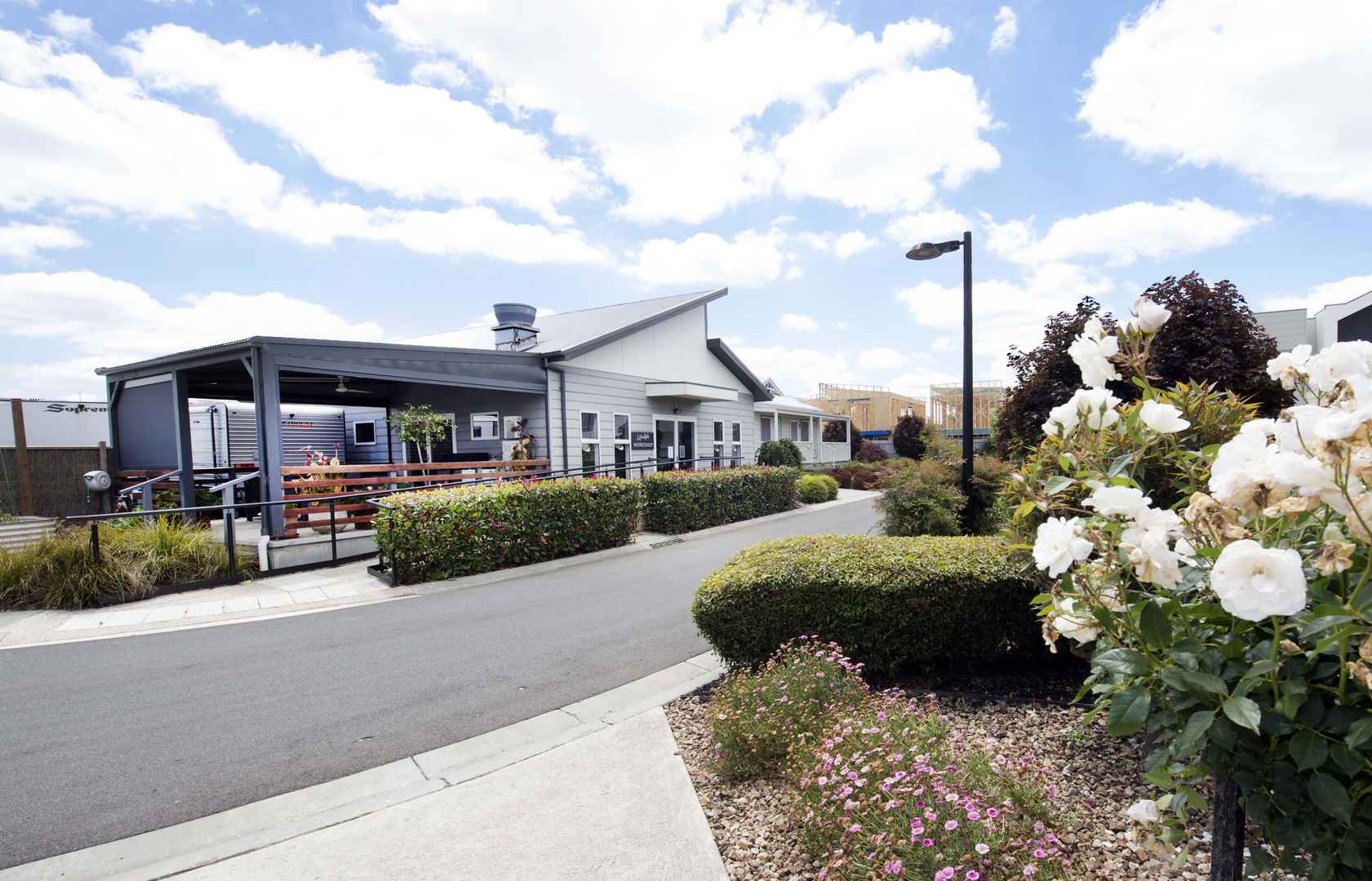 Lifestyle Lyndarum - Live your best life with everything you need on your doorstep. Downsize to the laid-back lifestyle of your dreams.