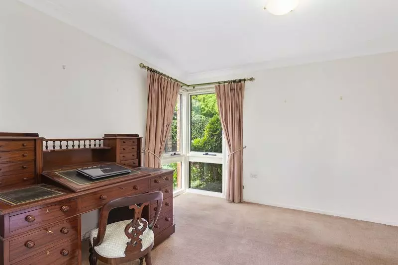 A rare opportunity to access villa style living in a serene and prestigious area of the Southern Highlands.