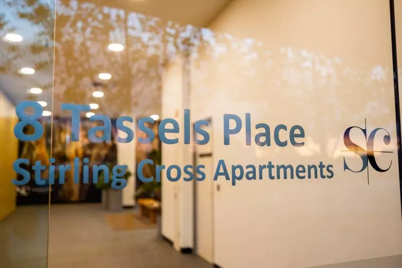 Contemporary and Stylish Living, Central Location!