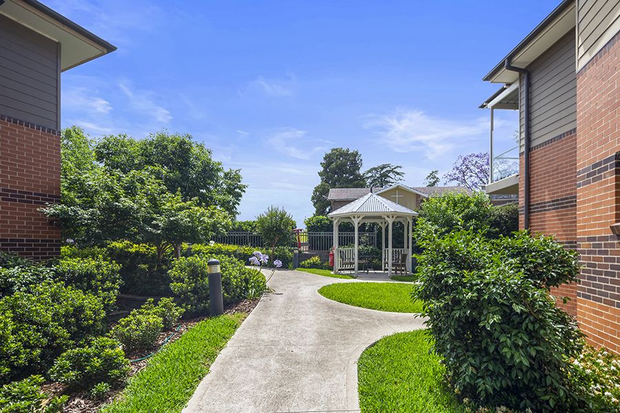 John Goodlet Manor