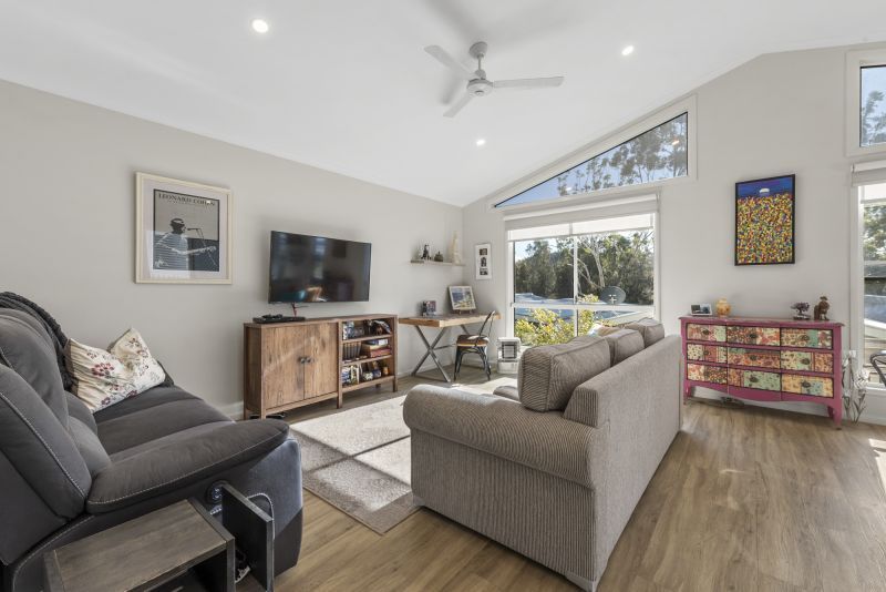 Modern Living with Scenic Views