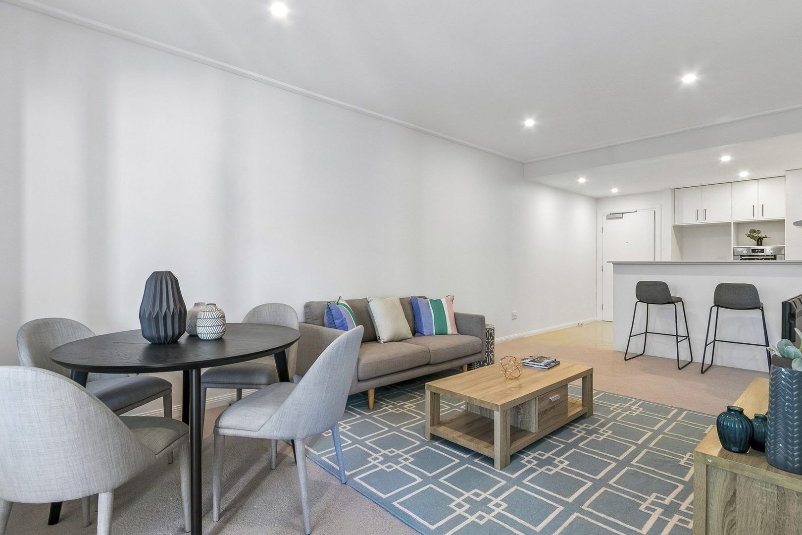 Apartment Living Framed by Leafy Green Outlooks