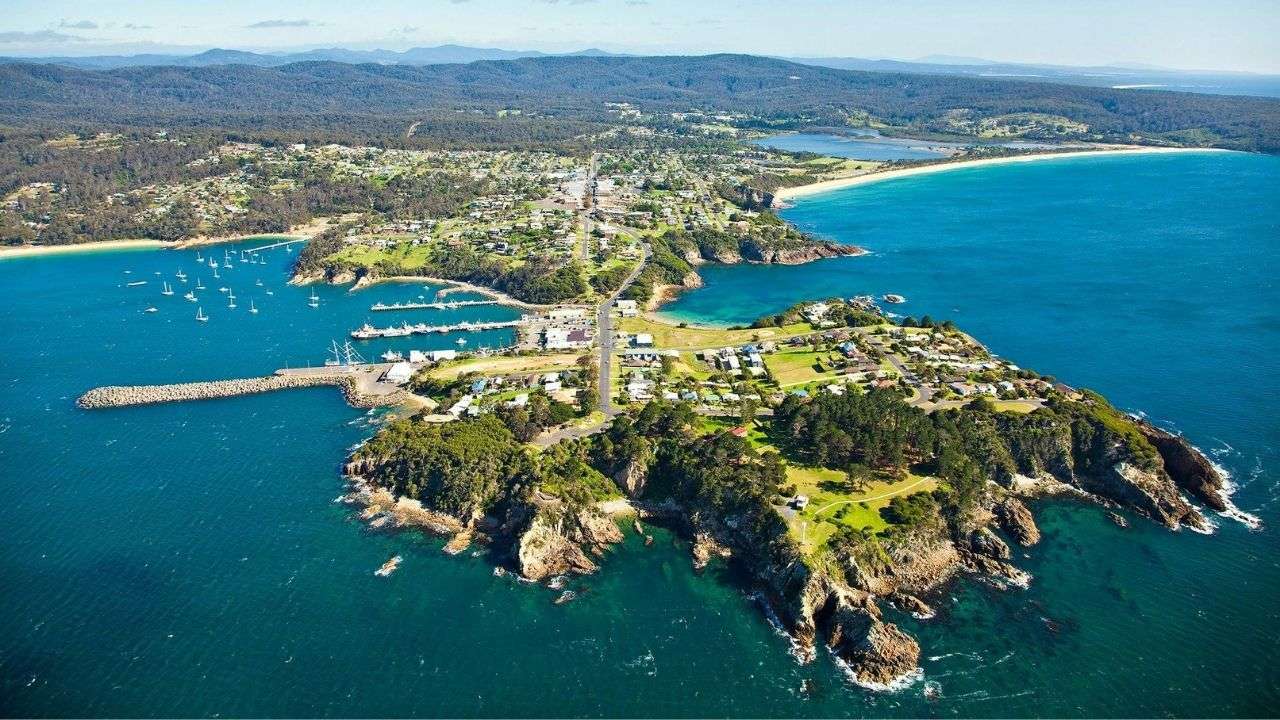 Live on the golf course at Lincoln Lifestyle Eden Gardens! | Limited $5k offer