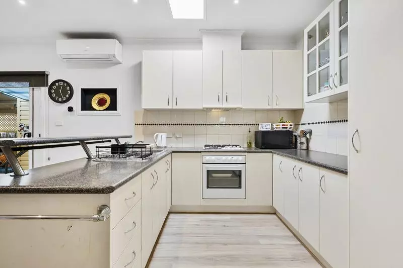 Beautifully Updated Modern Retreat