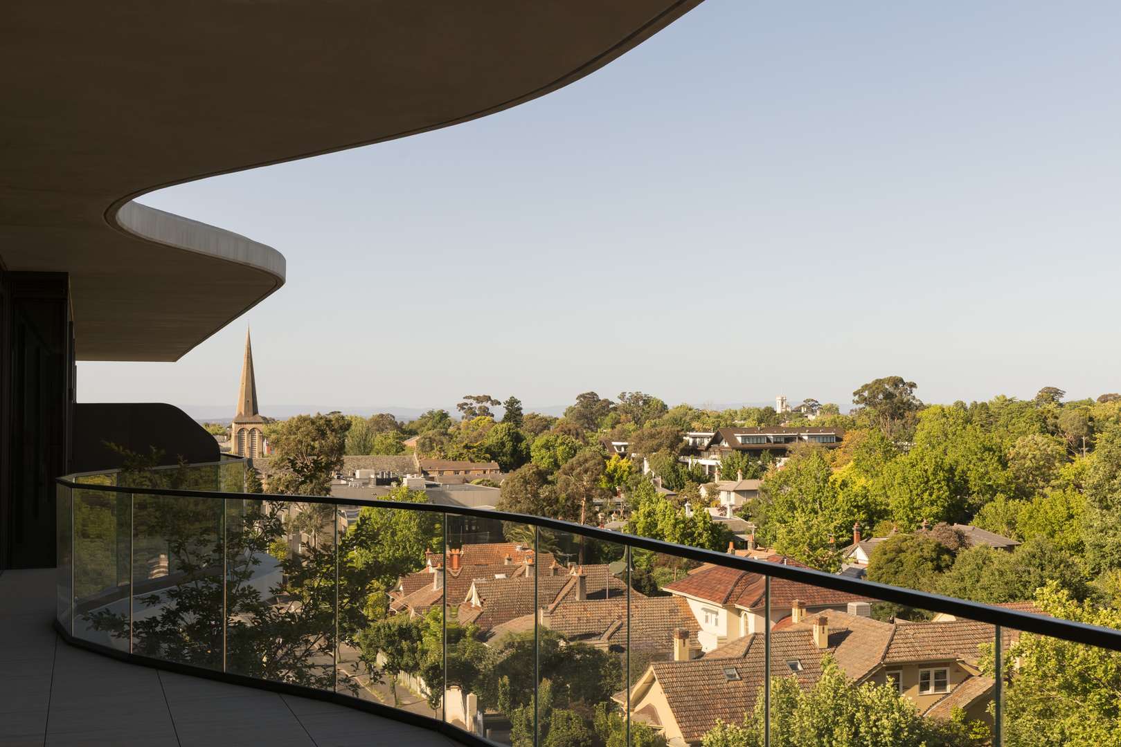 A limited collection of grand scale residences in Camberwell