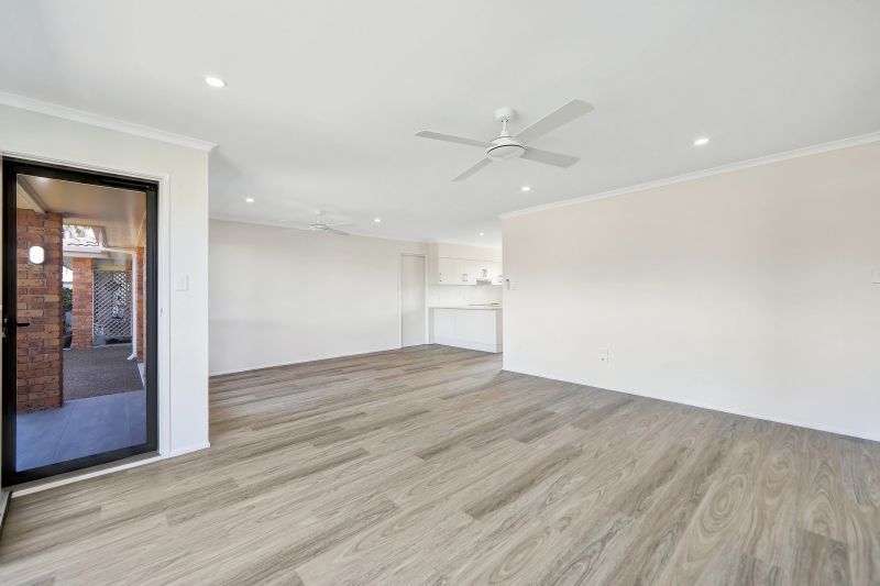 Soothing ocean sounds and coastal breeze!