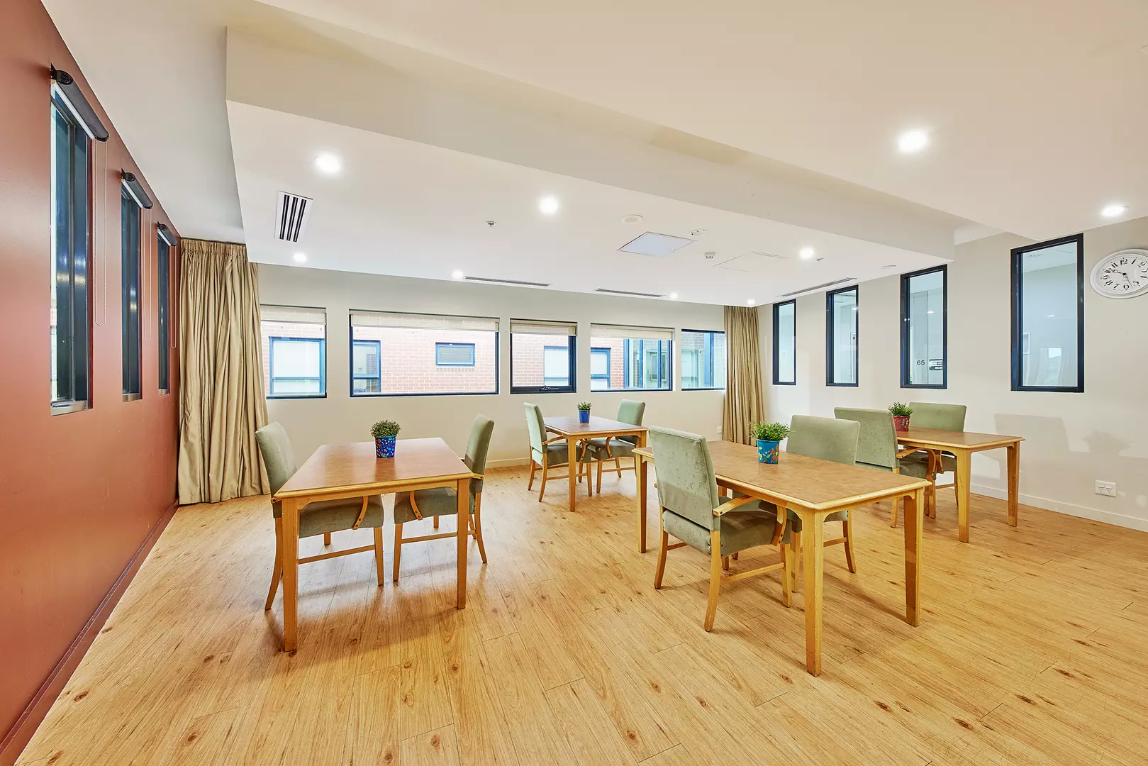 Oak Towers Aged Care Service - Churches of Christ