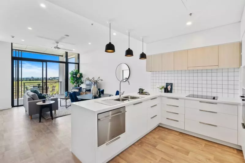 Light-filled one-bedroom apartment