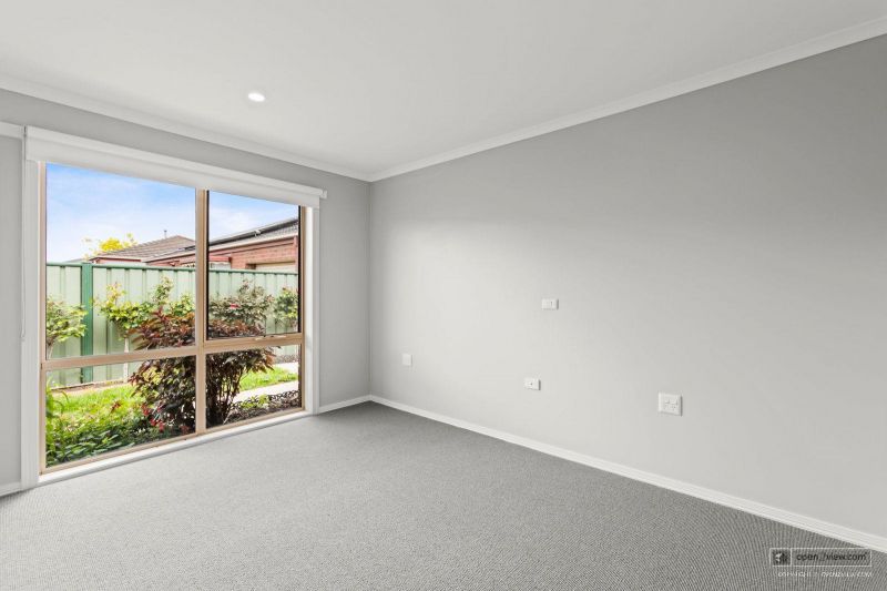2 bedroom unit w/ garage - ready to move in and enjoy retirement