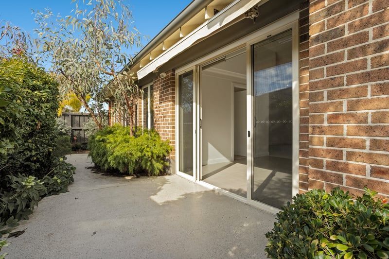 Spacious Home with Vaulted Ceilings and North-Facing Backyard