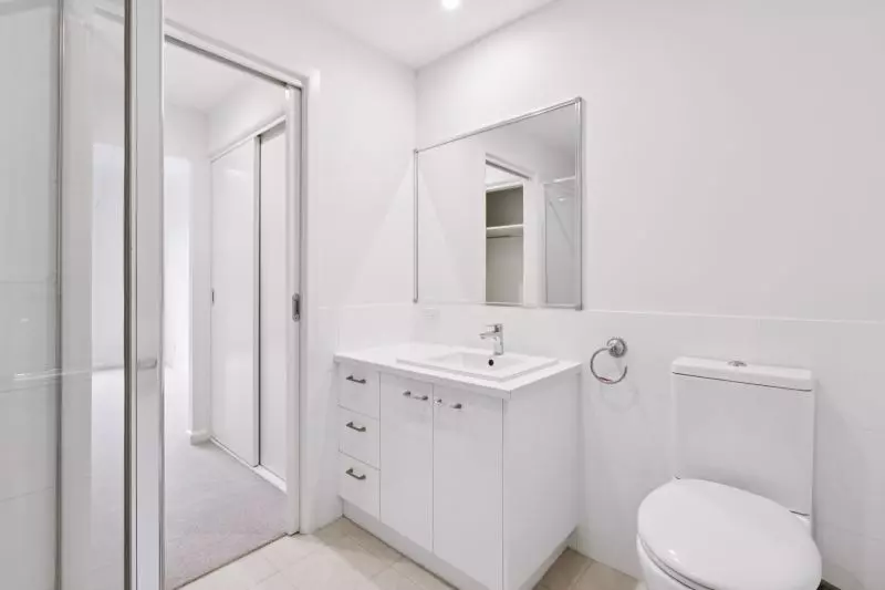 Dandenong Views and  Prime Village position