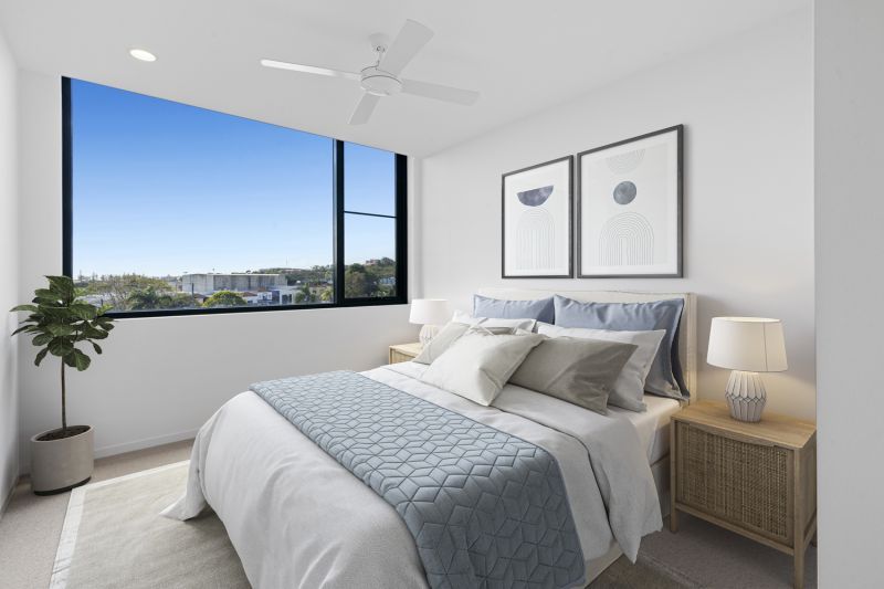 South-facing apartment with stunning Burleigh Golf Course vistas