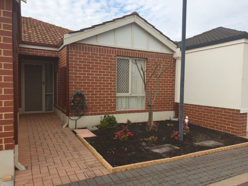 Arcadia Water Maddington - Bright and Light