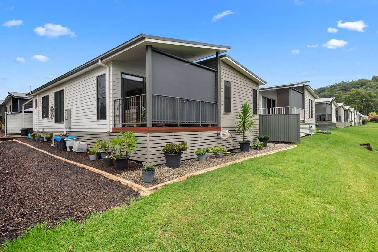 DEPOSIT TAKEN / UNDER CONTRACT - Gated Community - 2 Double Bedrooms - 2 bathrooms - Parking for 3 Cars