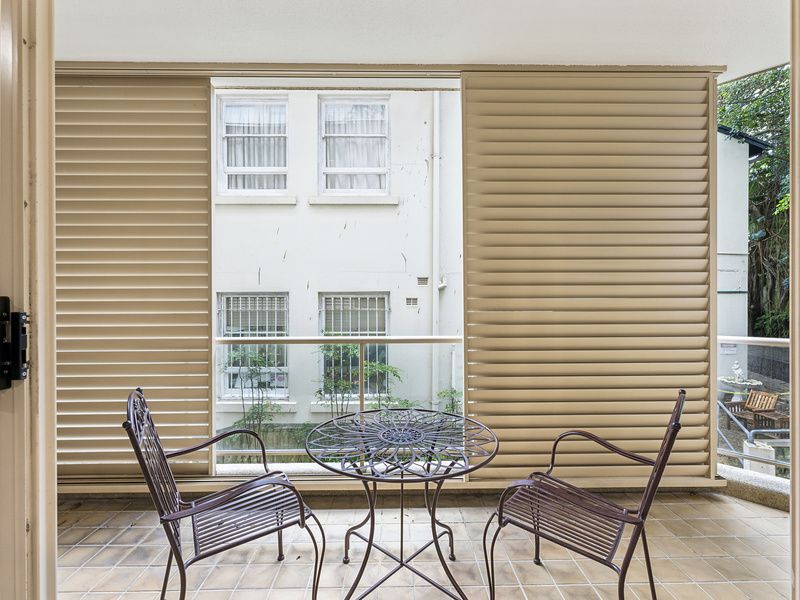 Unique Apartment in the Heart of Elizabeth Bay