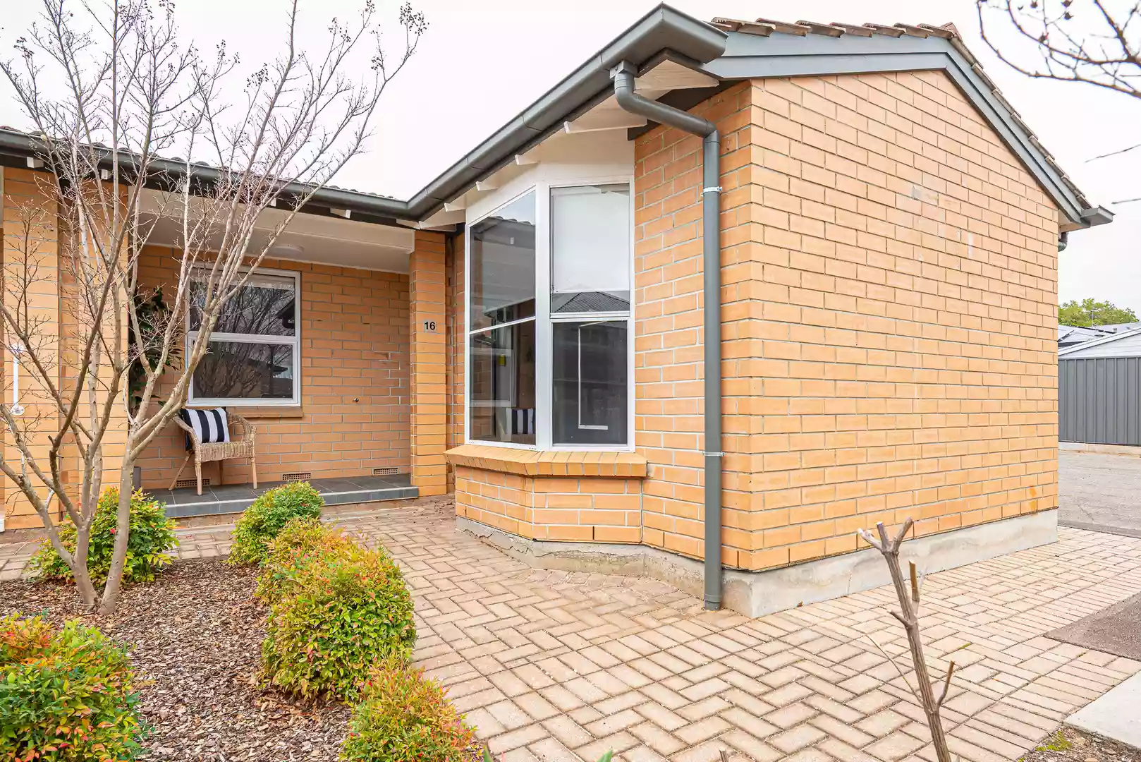 Are You Aged 65 Years Or Older And No Longer Working Fulltime?  Easy Living Awaits at Kensington Gardens