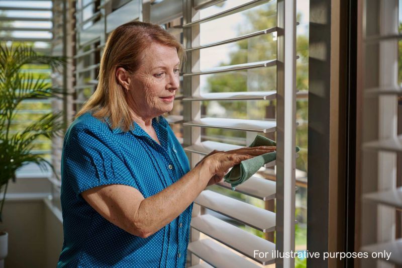 Beautiful 1 bedroom apartment overlooking bowling green and surrounds