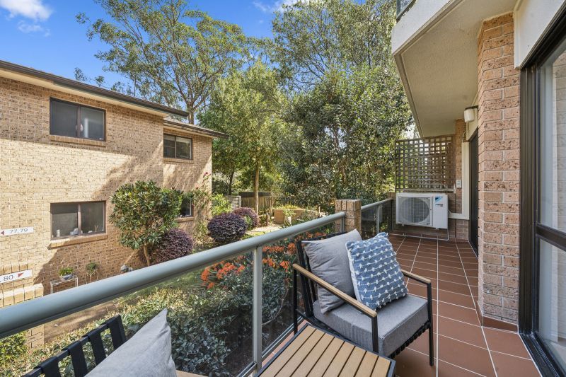 Large one-bedroom apartment