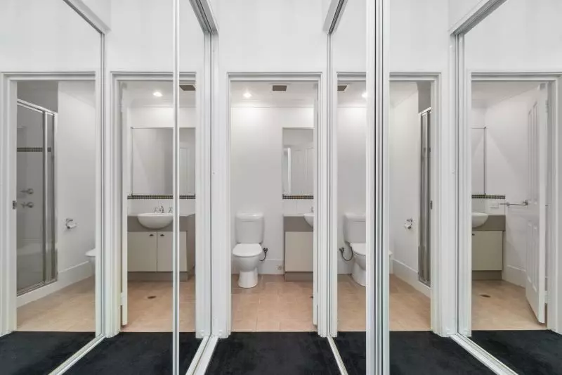 Stunning Views, Central Living!