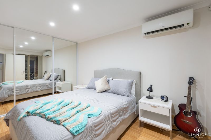 Super Spacious Townhouse!