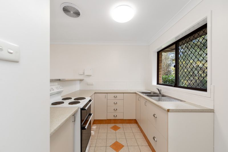 Bush-view Retreat with Open-plan Living and Private Balcony