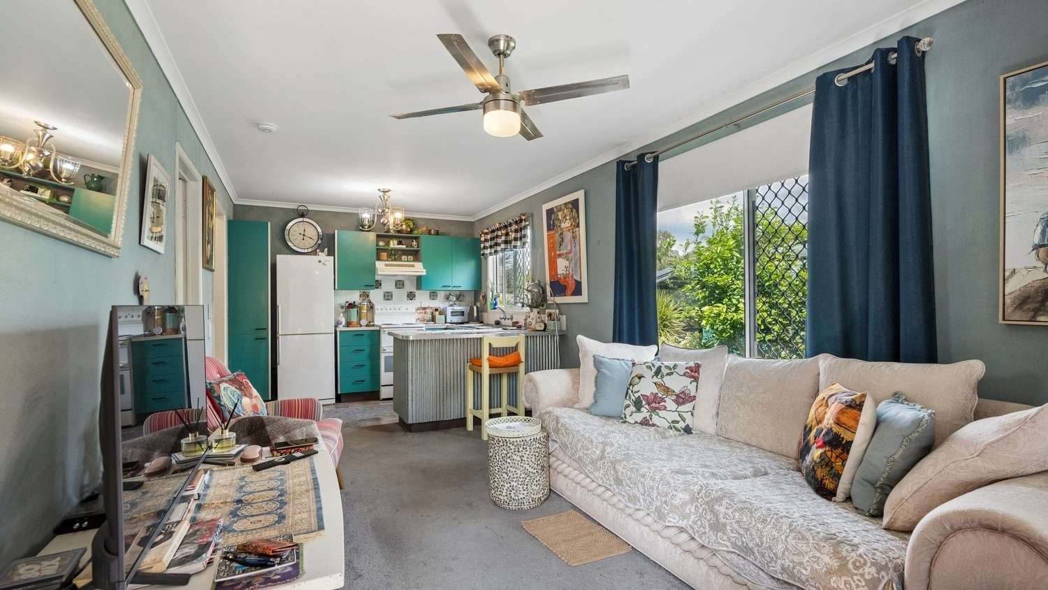 Charming Home, Stunning Gardens
