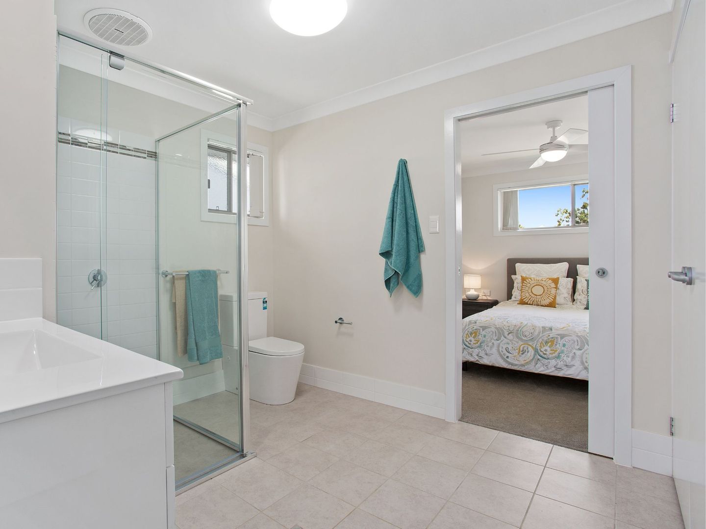 Villa 10 | 3 bed + 1 bath + powder