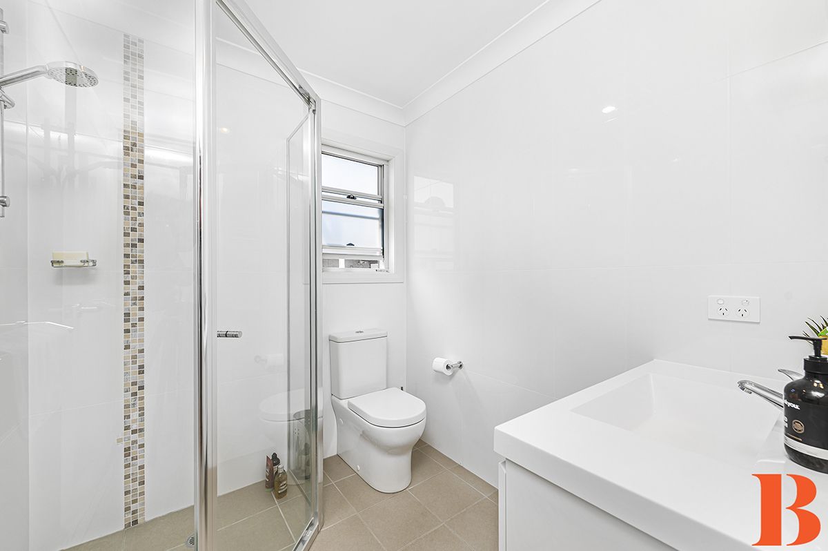 DEPOSIT TAKEN / UNDER CONTRACT - Gated Community - Minutes walk to Pool, Community Centre and Shopping