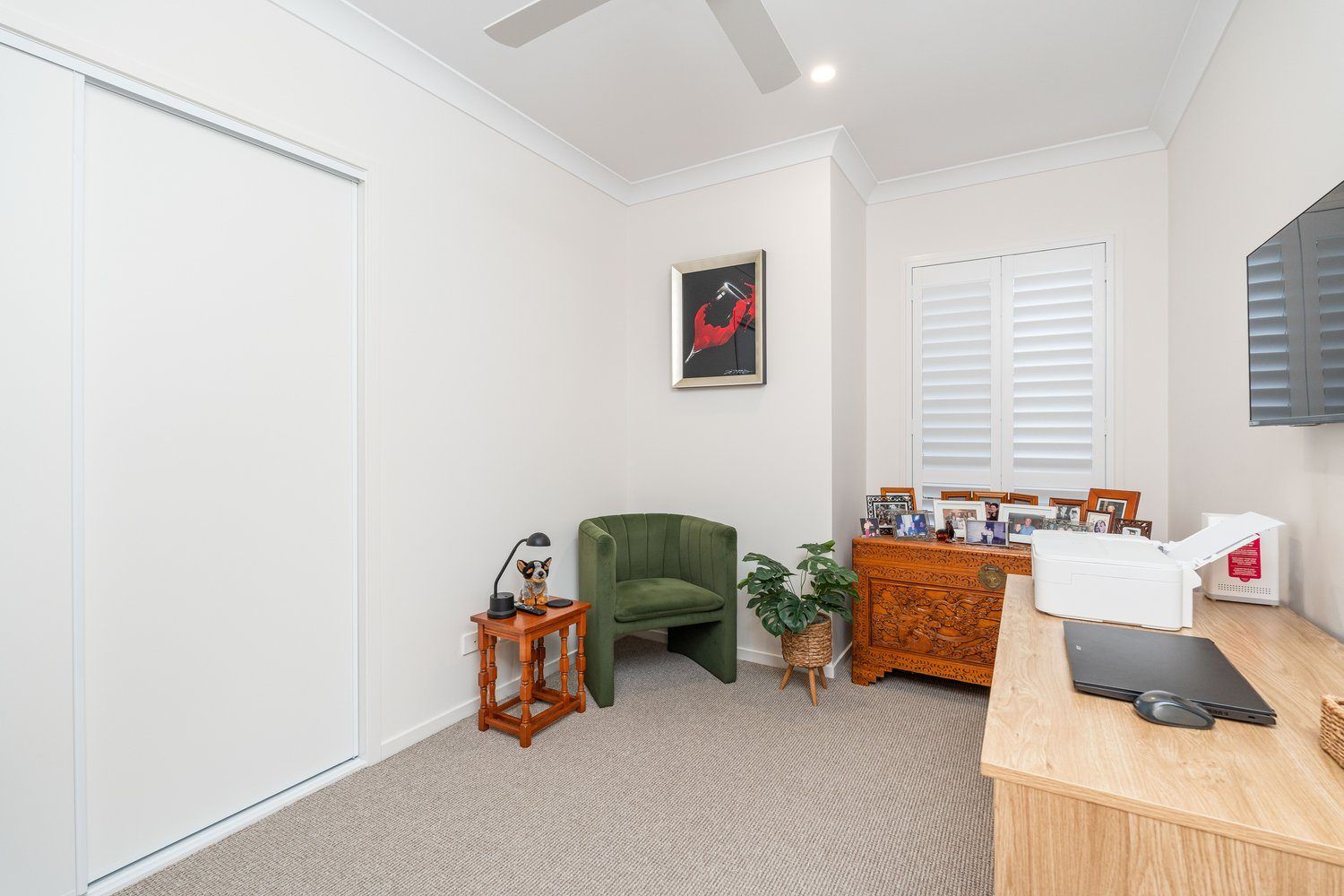 Easy-Care Living with Contemporary Style